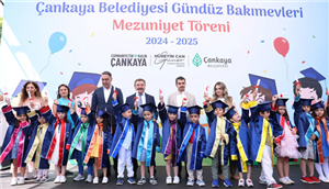 Başkan Güner Kep Atan Miniklerle Mezuniyet Coşkusunu Paylaştı
