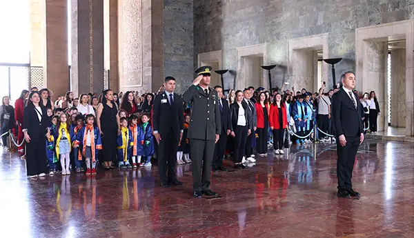 Çankayalı Minik Mezunlar Atasının Huzurunda haber görseli