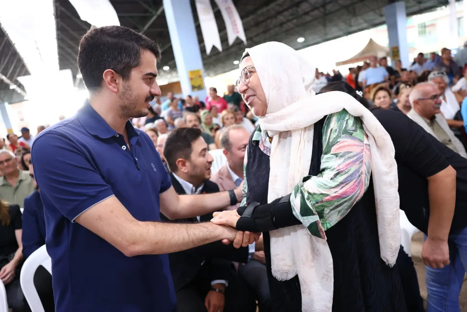 Hüseyin Can Güner Aşure Gününde Birlik Mesajı Verdi haber görseli