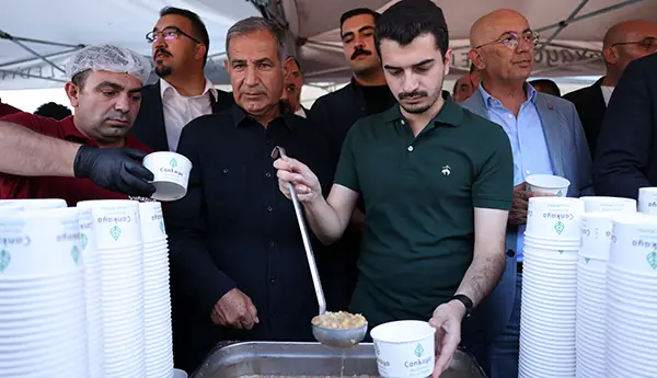 Birlik Aşuresi Başkenti Buluşturdu haber görseli