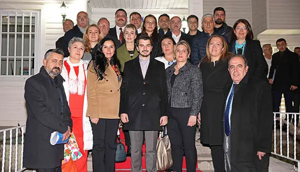 Başkan Güner Dikmen Bölgesi Muhtarlarıyla Bir Araya Geldi haber görseli
