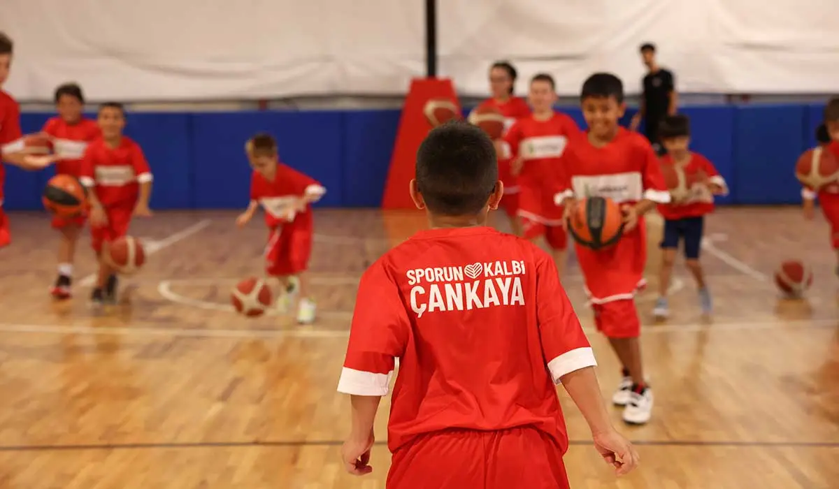 Geleceğin Basketbolcuları Çankaya'da Yetişiyor haber görseli