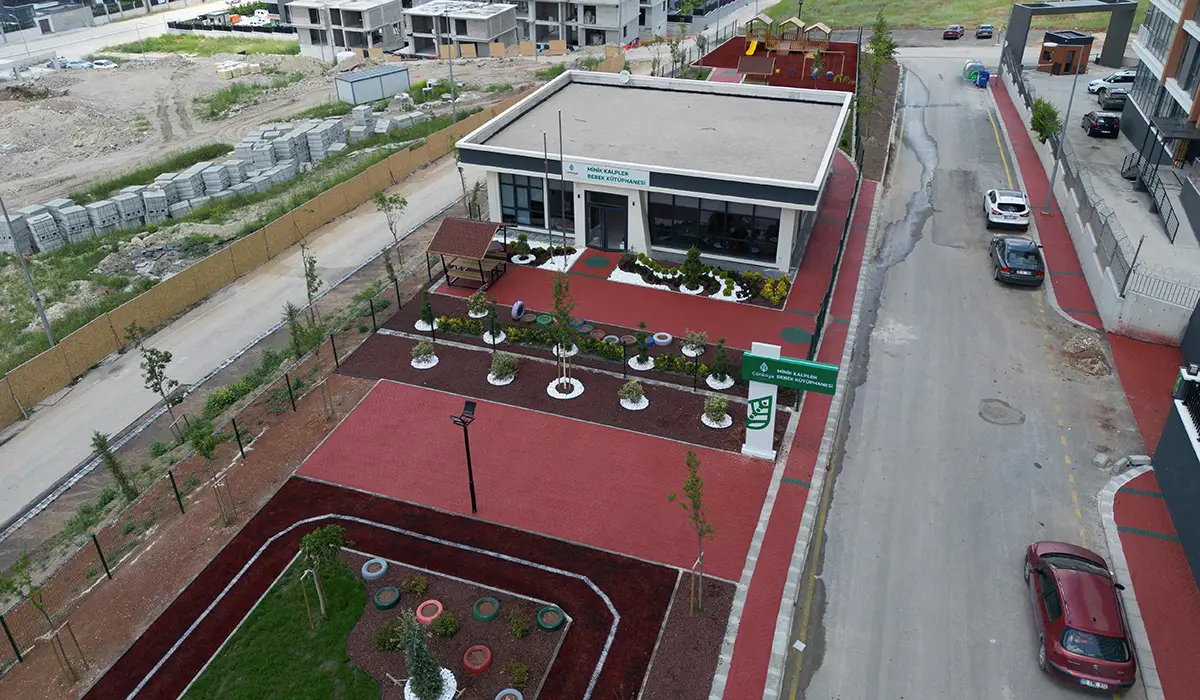 Minik Kalpler Bebek Kütüphanesi görseli