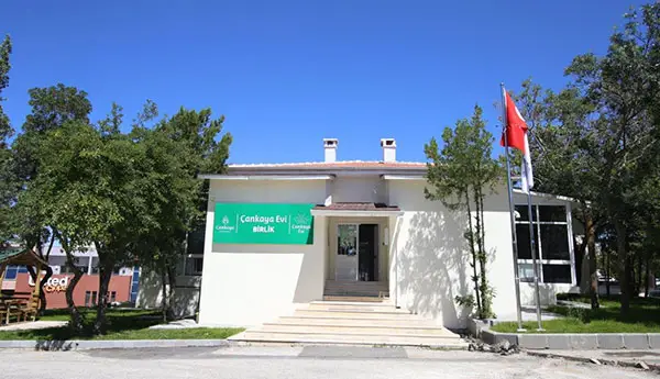 Birlik Çankaya Evi