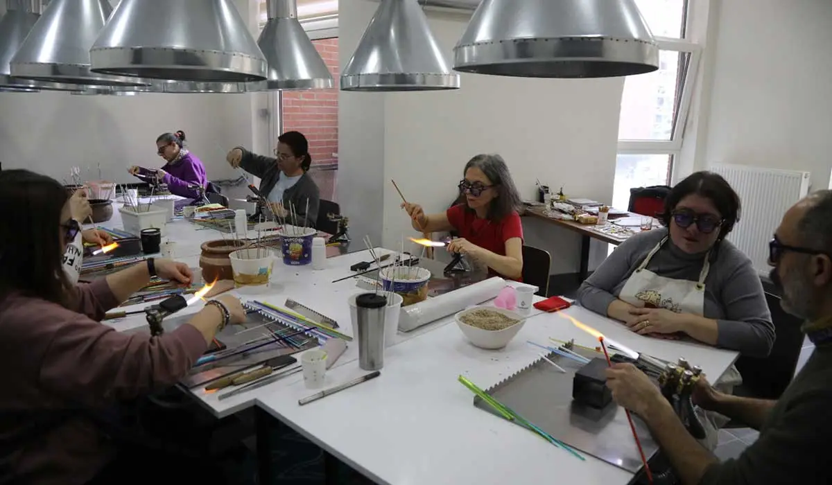 Çankaya'da Nefesle Hayat Bulan Sanat haber görseli