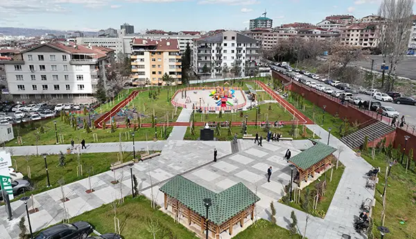 Cengiz Aytmatov Parkı