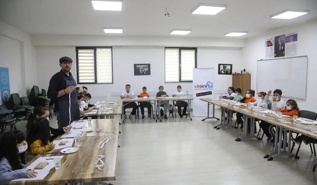 Çankaya’da Karne Şenliği Umut ve Renklerle Sürüyor haber görseli