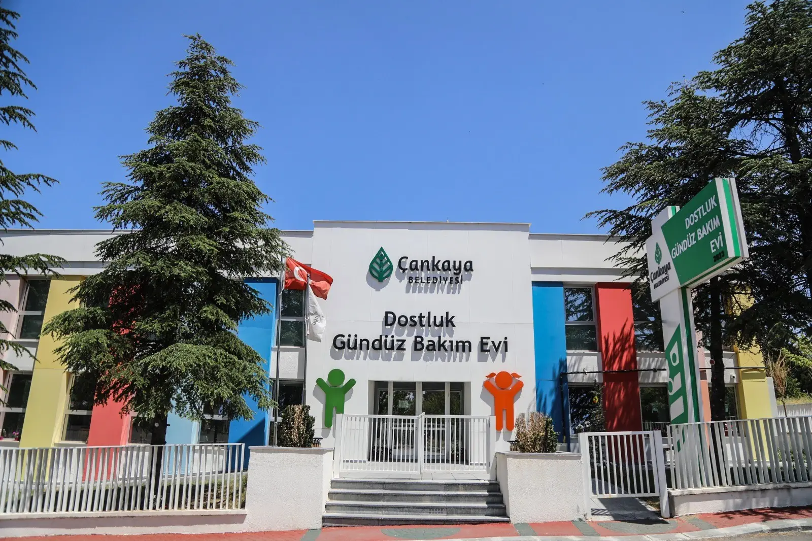 Dostluk Gündüz Bakımevi