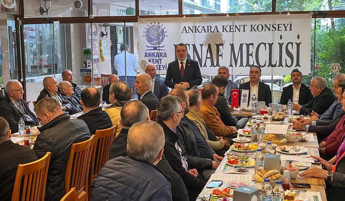 Kızılay Esnafı ile Dayanışma Toplantısı haber görseli