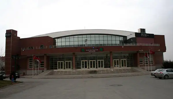 Ahmet Taner Kışlalı Spor Salonu Yenileme görseli