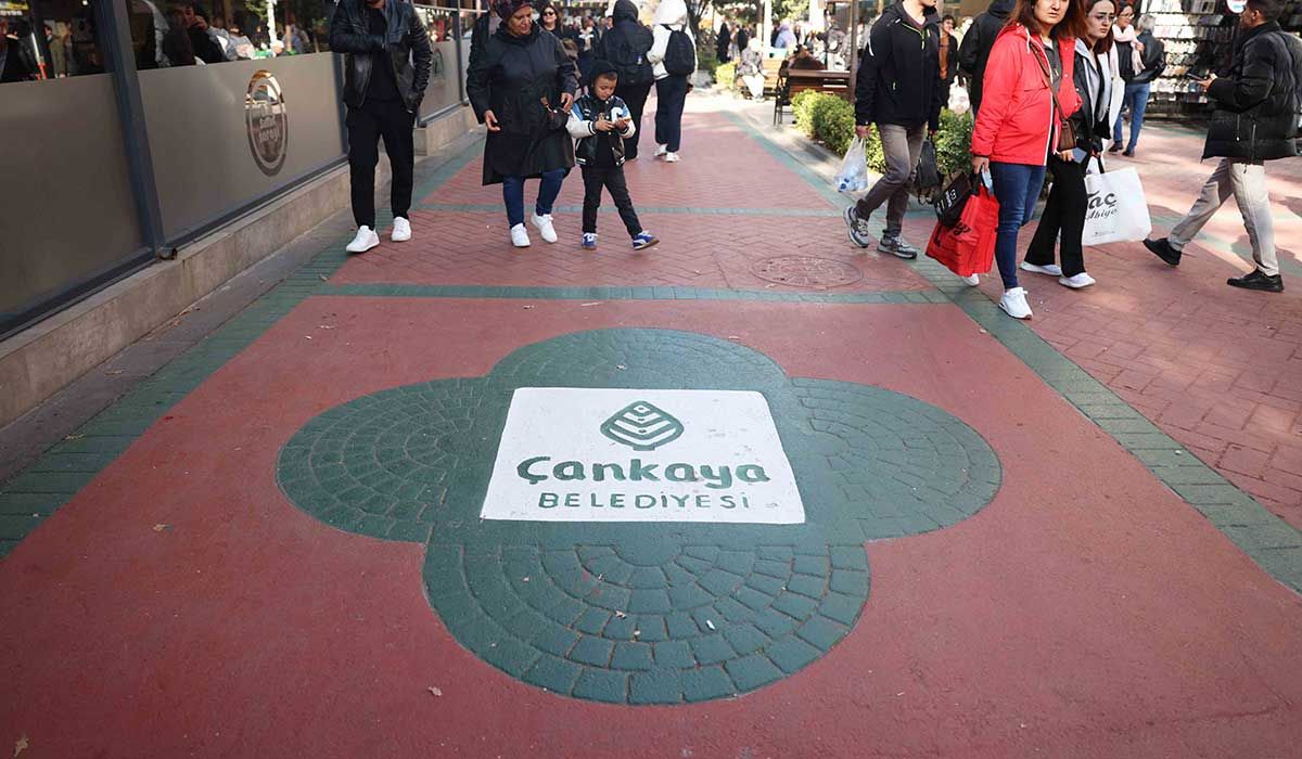 Kızılay'da Sokak ve Caddeler Yenileniyor haber görseli