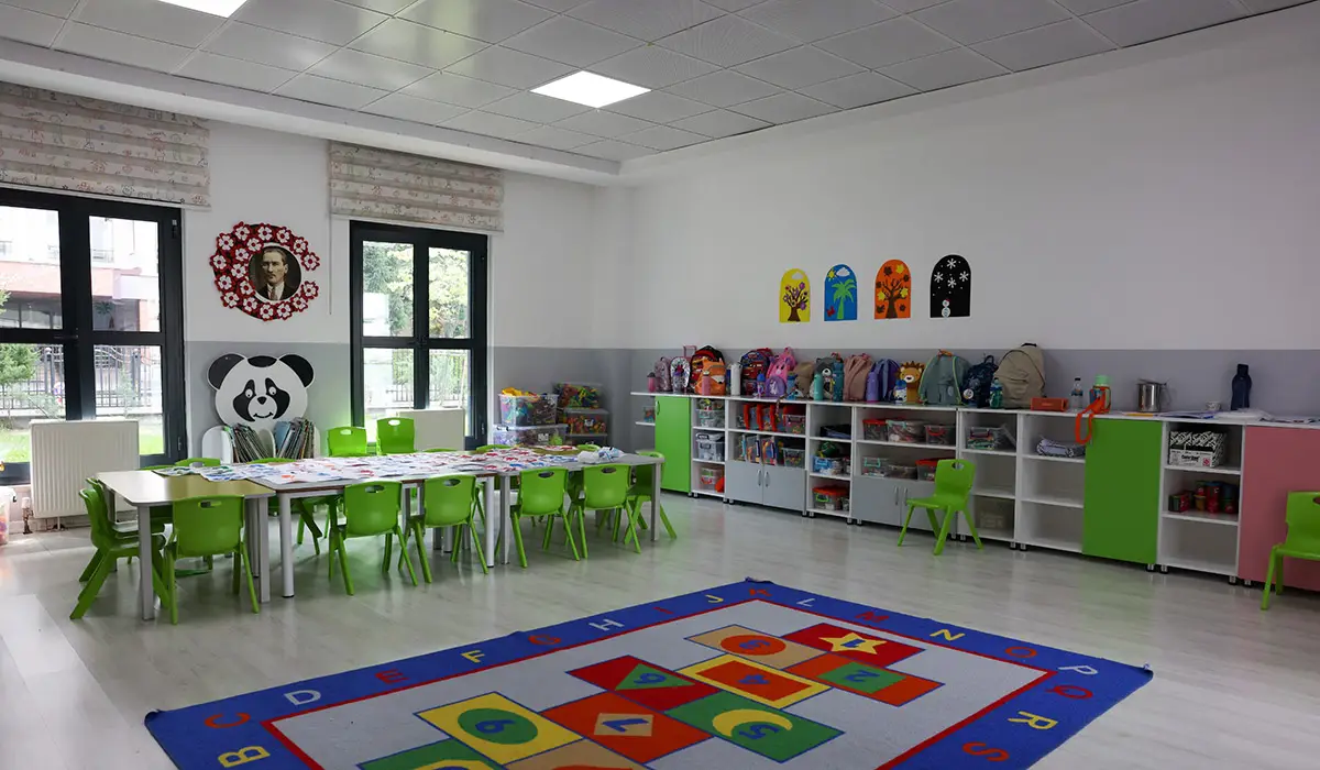 Masal Kalesi Gündüz Bakımevi