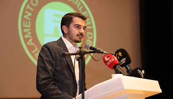 Hüseyin Can Güner: "Tarih Yazmak Tarih Yapmak Kadar Önemlidir" haber görseli