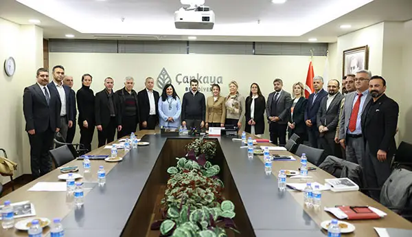 Güner’in Muhtarlarla Toplantı Maratonu Sürüyor haber görseli
