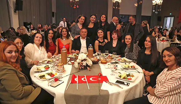 Öğretmenler Günü Çankaya'da Etkinliklerle Kutlandı haber görseli