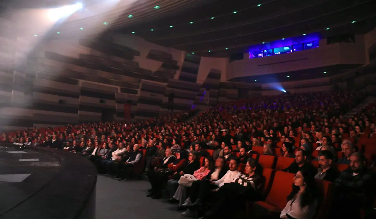 Atatürk Sanat Merkezi görseli