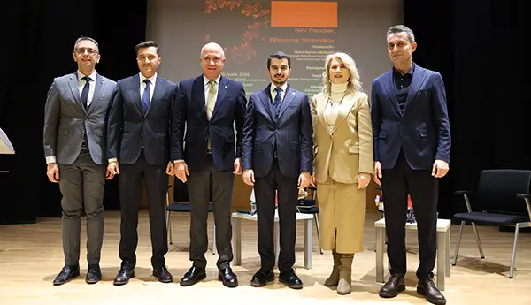 Başkan Güner Ev Sahipliğinde Liderlik ve Girişimcilik Paneli haber görseli