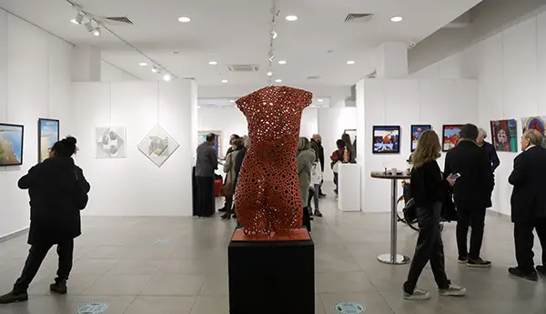 "Çağdaş Sanat Seçkisi" Başkentlilerle Buluştu haber görseli