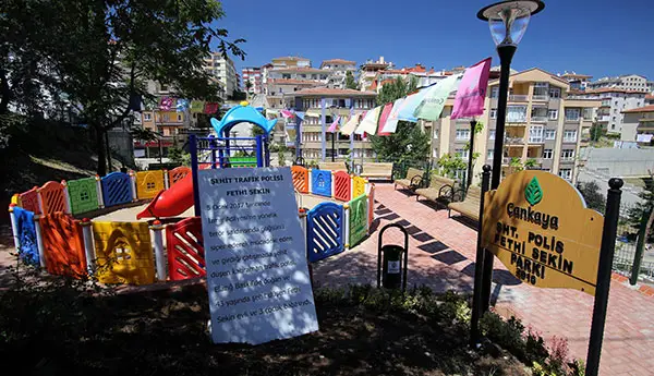 Şehit Polis Fethi Sekin Parkı