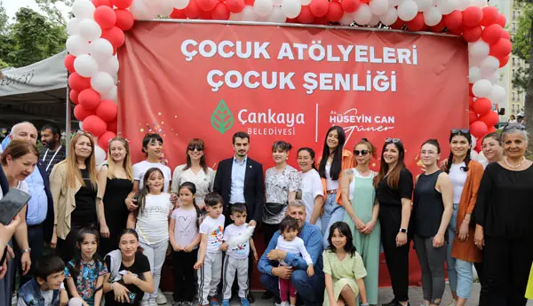 Hüseyin Can Güner'den Çocuk Şenliği'ne Sürpriz Ziyaret haber görseli