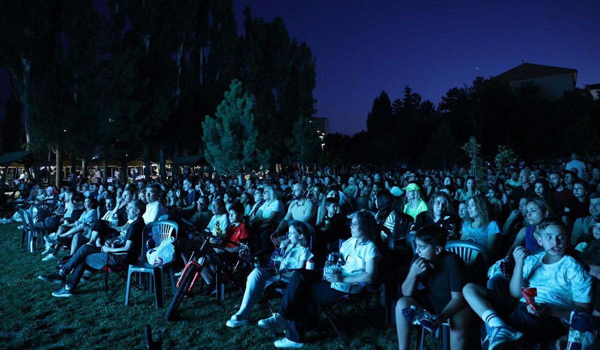 sinema08092026d_1788855749_HOEUOivz.jpg