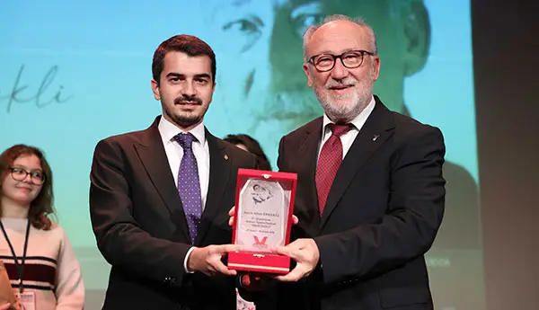 27.Uluslararası Ankara Tiyatro Festivali Başladı haber görseli