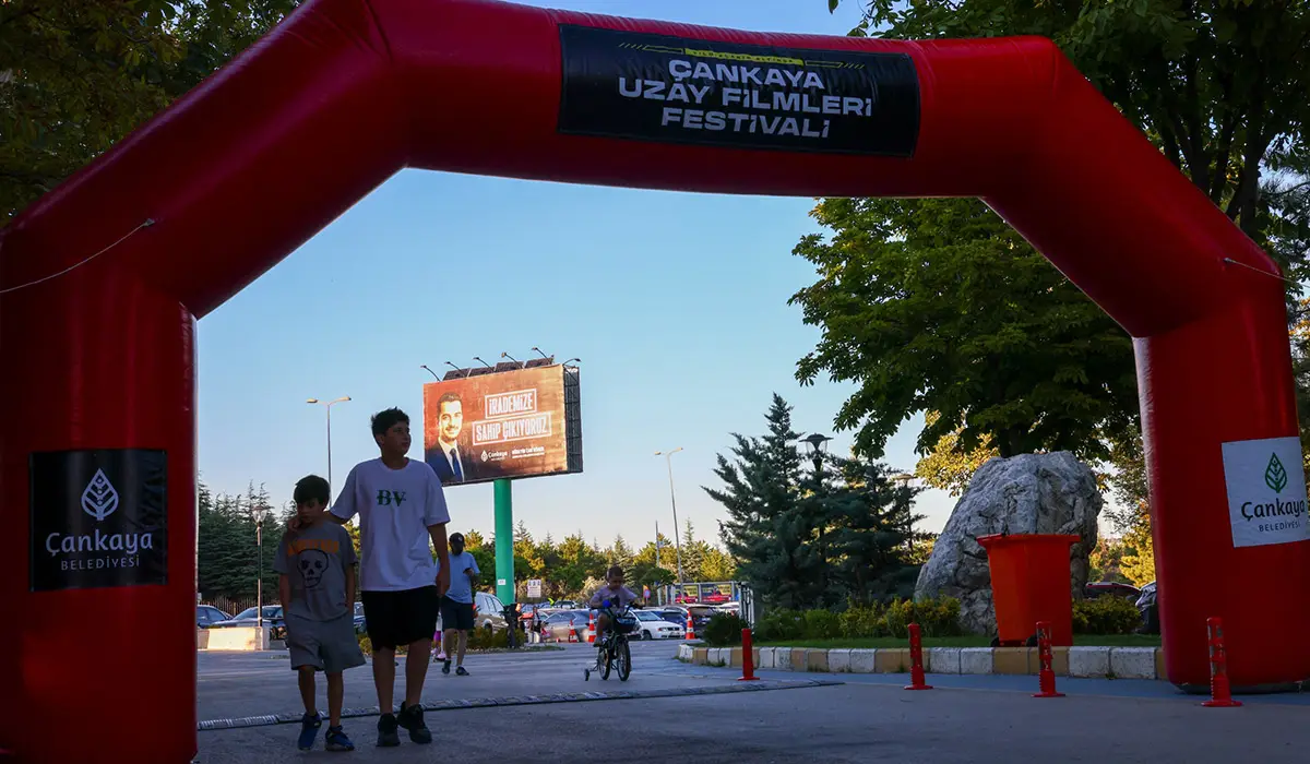 Ahlatlıbel Atatürk Parkı Kültür Alanı