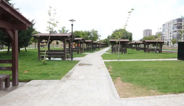 Alacaatlı Vatan Parkı Ve Piknik Alanı