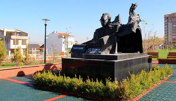 Yaşar Kemal Parkı