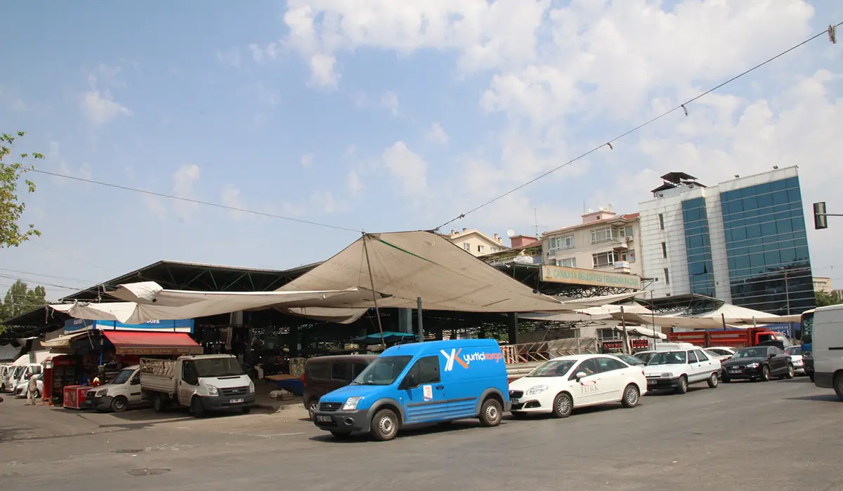 Yenişehir Pazar Yeri