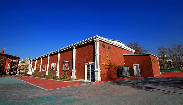 Yılmaz Güney Sahnesi