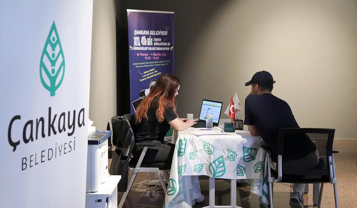 Çankayalı Öğrencilerin YKS Başarısı Gurur Yaşattı haber görseli